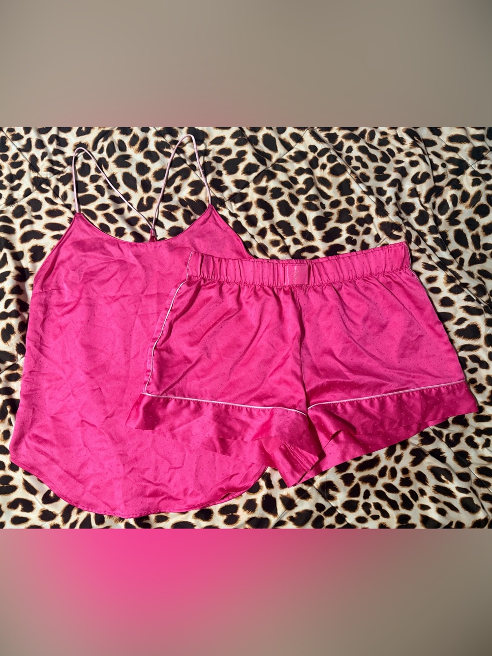 💕Victoria’s Secret 100% Polyester PJ Set💕
